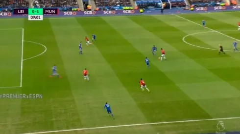 Enorme pase del 'Pulpo'.