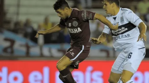 Lanús vs Gimnasia La Plata por la Superliga.
