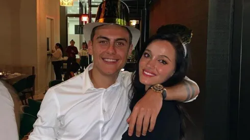 Foto de Oriana Sabatini junto a Paulo Dybala
