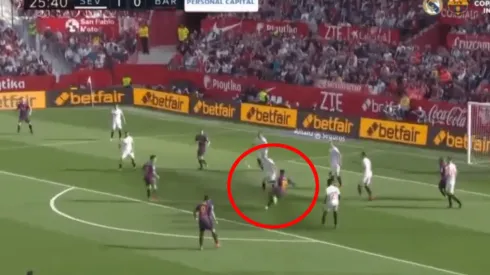 Messi había fallado en el gol del Sevilla pero lo solucionó con un golazo de volea