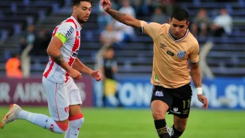 Santos vs River Plate por la Copa Sudamericana.
