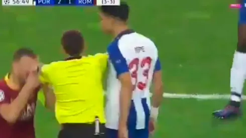 Dzeko cayó al suelo como si le hubiesen disparado.