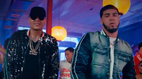 Anuel AA la rompe toda con su colaboración en el nuevo tema "Verte ir"