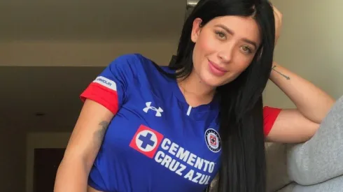 ¿Traición a Cruz Azul? Brenda Zambrano, con un amigo del América