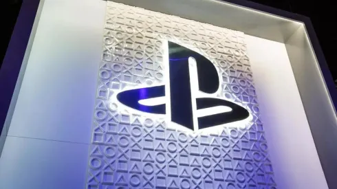 Se filtran imágenes de la PS5 y el mando que usarían en Sony para probar la consola