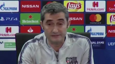 Ernesto Valverde en conferencia de prensa.
