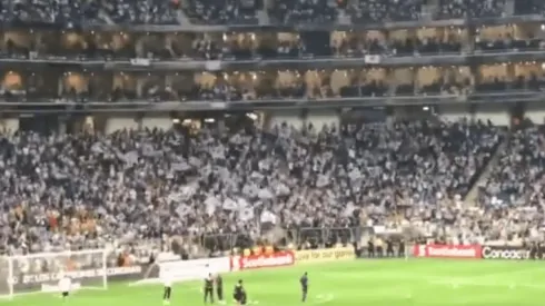 El Estadio BBVA Bancomer recibió a Nahuel Guzmán a puro insulto