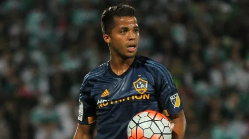 "El padre de Giovani Dos Santos ya le dio el sí a Cruz Azul"