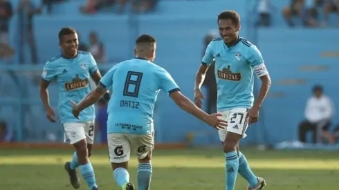 Unión Española vs Sporting Cristal por la Copa Sudamericana.
