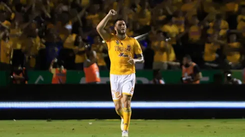 Gignac, cerca de convertirse en el máximo anotador en Finales.
