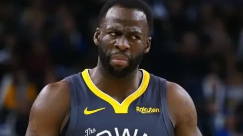 Un fanático de los Raptors persiguió a Draymond Green para insultarlo y le salió el tiro por la culata