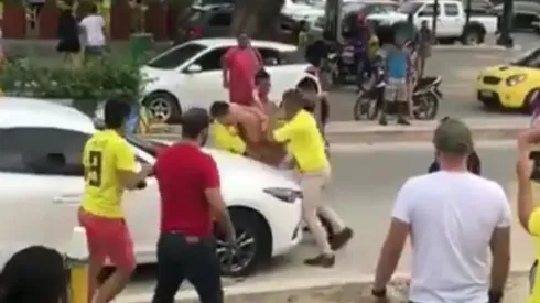 Impresionante pelea entre colombianos tras la victoria de la Selección