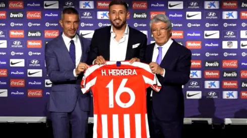 Héctor Herrera fue presentado oficialmente en Atlético de Madrid.
