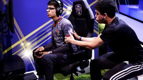 Nico "nicolas99fc" Villalba logra una increíble remontada en la FIFA eWorld Cup y está en Playoffs