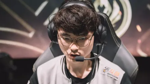 ¡Invencibles! Faker vuelve a destrozar a todos con Azir y SKT lleva 9 triunfos consecutivos