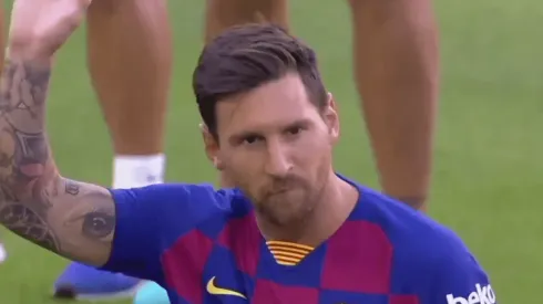 Messi tomó el micrófono y le hizo un pedido a la hinchada del Barcelona