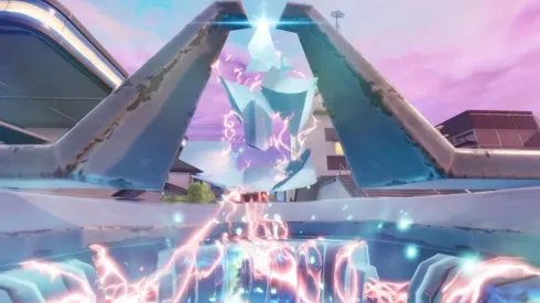 Un faro apareció en Neopicados y se activó creando una grieta dimensional en Fortnite