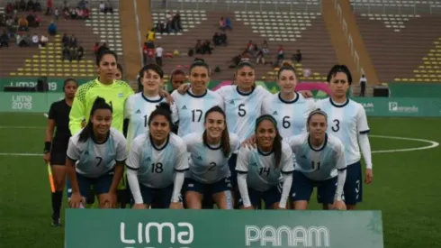 Argentina vs. Colombia la final por los Juegos Panamericanos en fútbol femenino.
