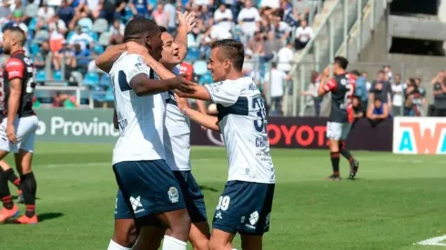 Colón vs. Gimnasia por la Superliga.
