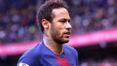 ¿Real o fake? Filtran foto de Neymar con la camiseta del Barcelona ¡y después la borran!