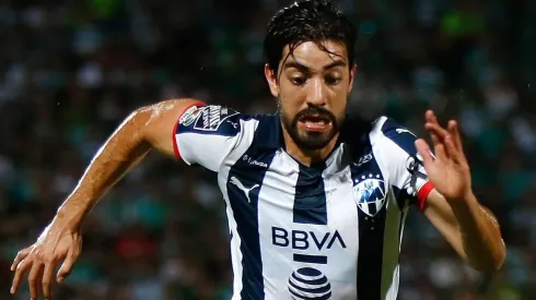 Rodolfo Pizarro se sumó al desafío de #HazloBien con los bigotes