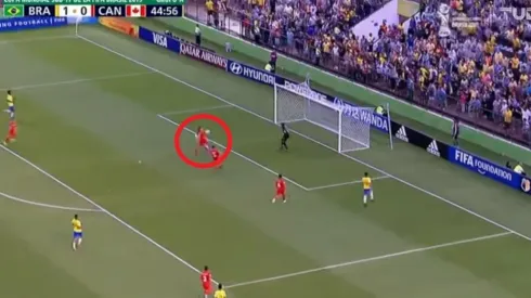 El gol en contra de Kobe Franklin.
