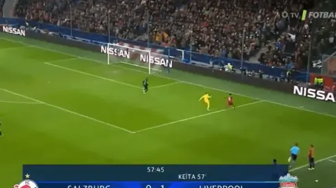 Sin ángulo y de derecha: el golazo imposible de Salah en Champions League