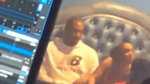 Lo pillaron: Kawhi Leonard se la pasó de lo lindo en el strip club