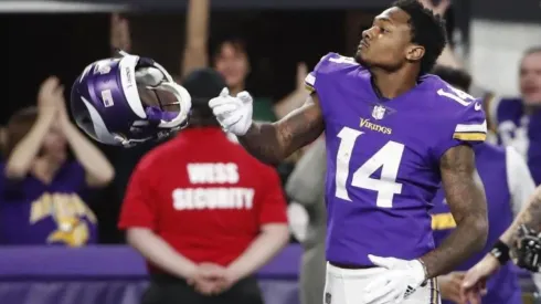 ¿Se va a los Patriots? Stefon Diggs borró a los Vikings de sus redes sociales.
