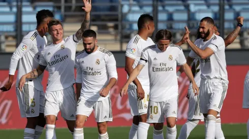 Un tiempo le alcanzó al Real Madrid para vencer al Eibar y seguir cerca del Barcelona