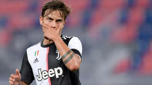 El festejo tradicional de Paulo Dybala.
