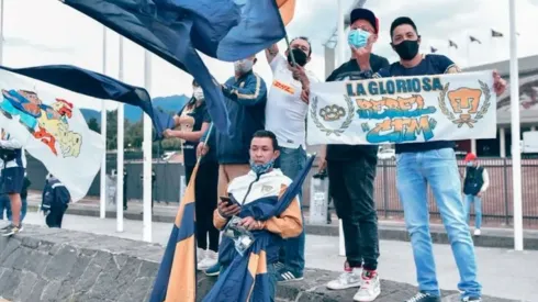 Los aficionados de Pumas estuvieron presentes en Ciudad Universitaria, pese a epidemia. (@MXESTADIOS)
