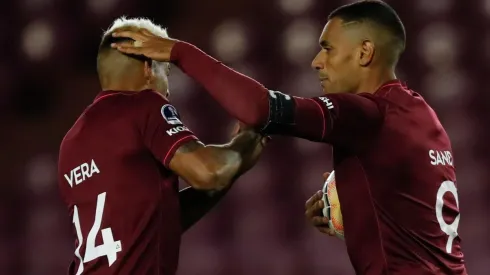 Con dos goles de Sand y un cabezazo agónico, Lanús le ganó a São Paulo