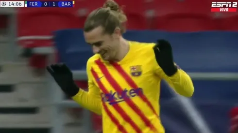 ¡De taco! El golazo de Griezmann para el 1-0 del Barcelona por Champions