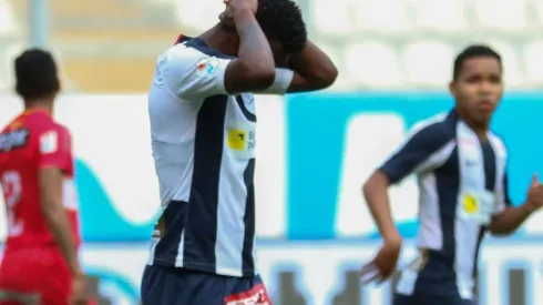 Resta de puntos a Carlos Stein podría darle la posibilidad a Alianza Lima de seguir en la Liga 1.
