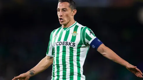 Guardado desmintió que se vaya a la MLS.
