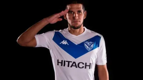 Luis Abram se puso la camiseta de Vélez Sarsfield después de pasar por Cristal.
