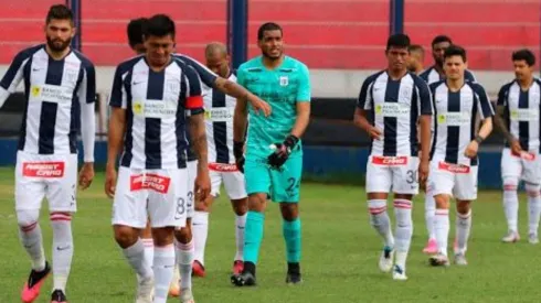 Alianza Lima se fue a segunda hace tres meses.
