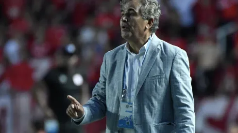 "Ponían a tomar sancocho antes de partido": Pinto liquida a cuerpo médico de Millos