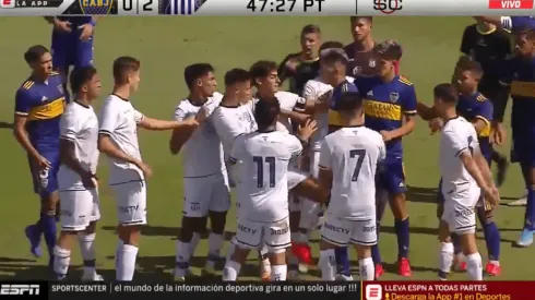 Video: Boca y Talleres terminaron a los manotazos en el partido de Reserva