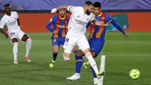 ¡Para abrir el Clásico! El golazo de taco de Benzema contra Barcelona