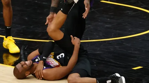 Chris Paul se lesionó ante Lakers.