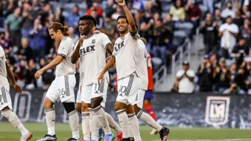 Carlos Vela festejando el gol que abrió el marcador. (Foto: @LAFC)
