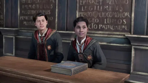 Así se ve Hogwarts Legacy en PS4 y PS4 Pro comparado con PS5