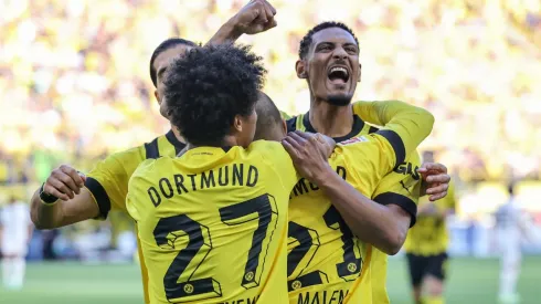 Borussia Dortmund no se baja de la pelea.
