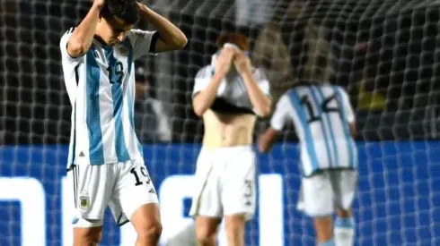 Nico Paz envió fuerzas para sus compañeros de la Selección Argentina. Foto: Cristian Álvarez.
