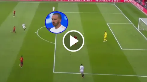Bonucci estuvo lento y Pino se lo comió para marcar el primero de España.