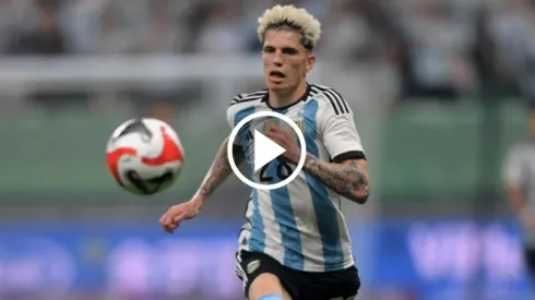 Las cámaras captaron a Alejandro Garnacho cantando el himno argentino. Getty Images
