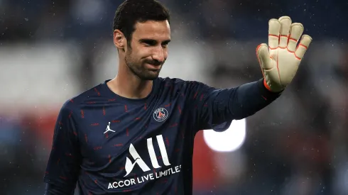 Sergio Rico, arquero de PSG, salió del coma tras 25 días