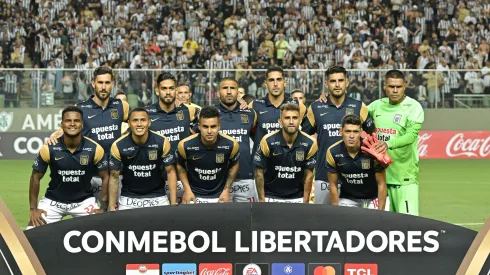 BELO HORIZONTE, BRAZIL – MAY 06: Players of Alianza Lima pose for a team photo before a Group G match between Atletico Mineiro and Alianza Lima as part of Copa CONMEBOL Libertadores 2023 at Arena Independencia Stadium on May 03, 2023 in Belo Horizonte, Brazil. (Photo by Pedro Vilela/Getty Images)
